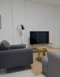 Hamilton Road (D8), Terrace #555345491